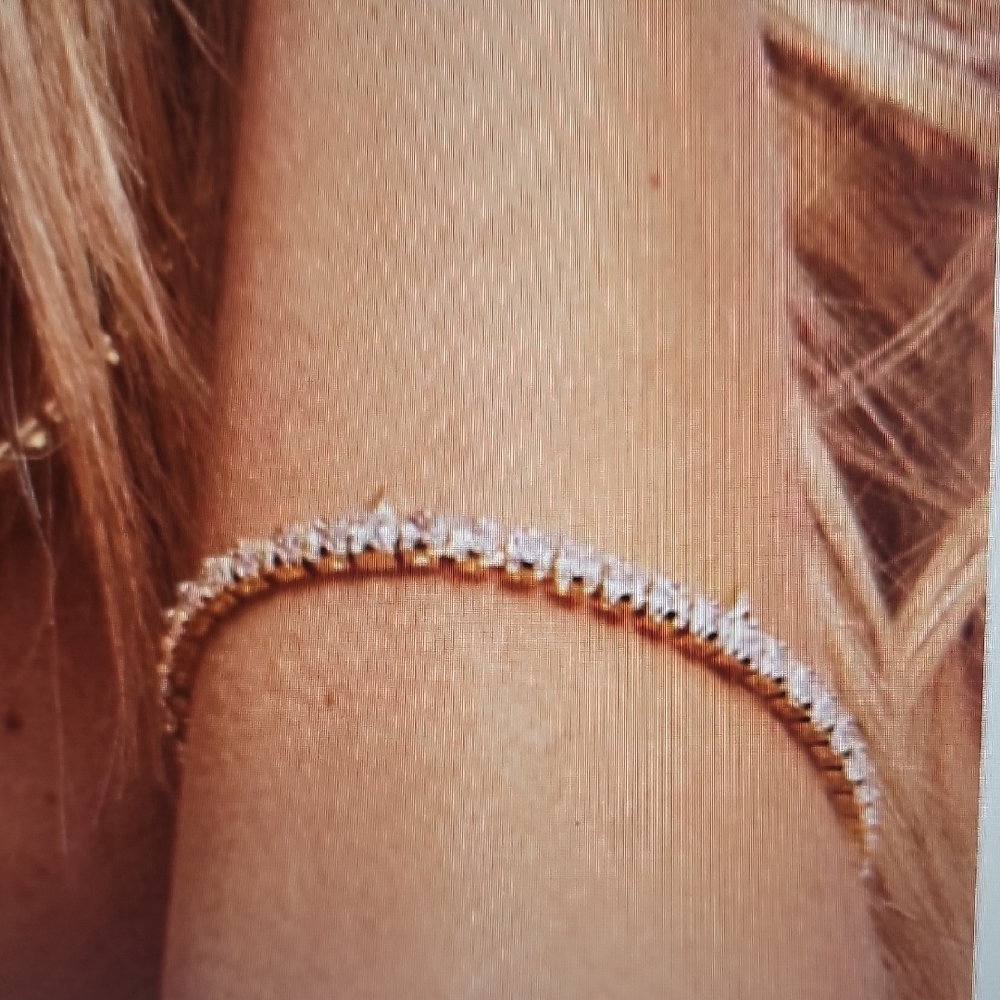 Elegant Kendra Scott Tennis Necklace and Bracelet Set - Picture 9 of 9